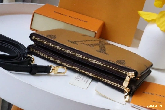 WIS ZIP LOUIS DOUBLE POCHETTE VUITTON 1124